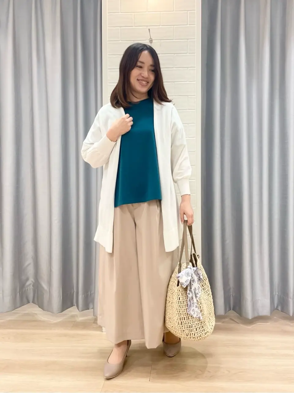 ANY SIS 丸岡 コーディネート画像