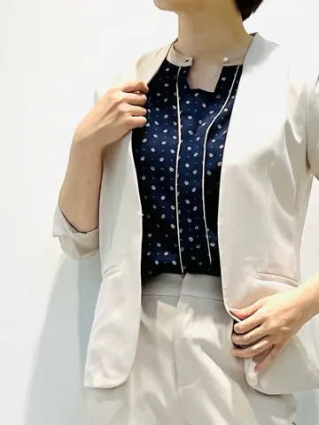 ANY SIS 岡本 コーディネート画像