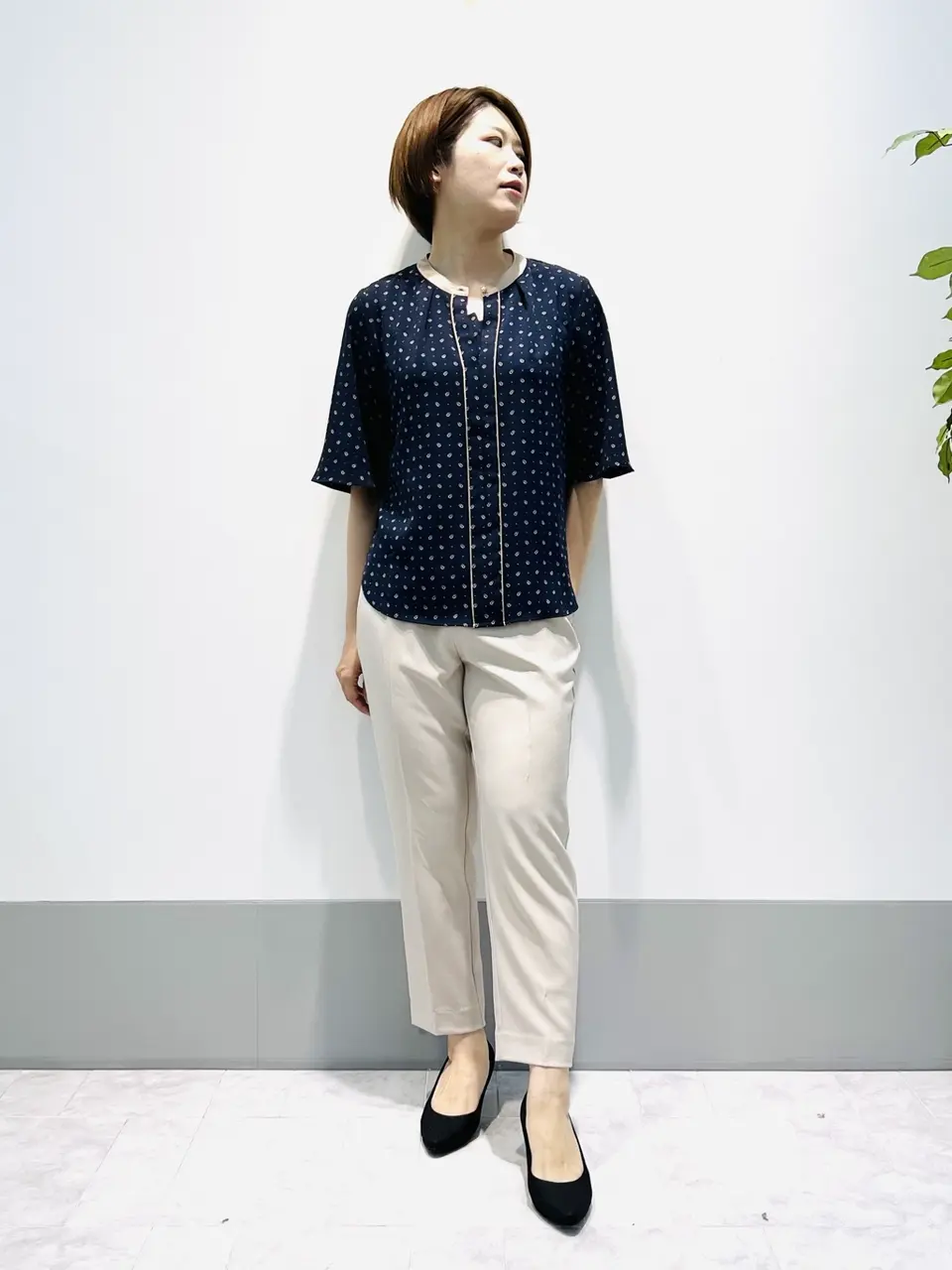 ANY SIS 岡本 コーディネート画像