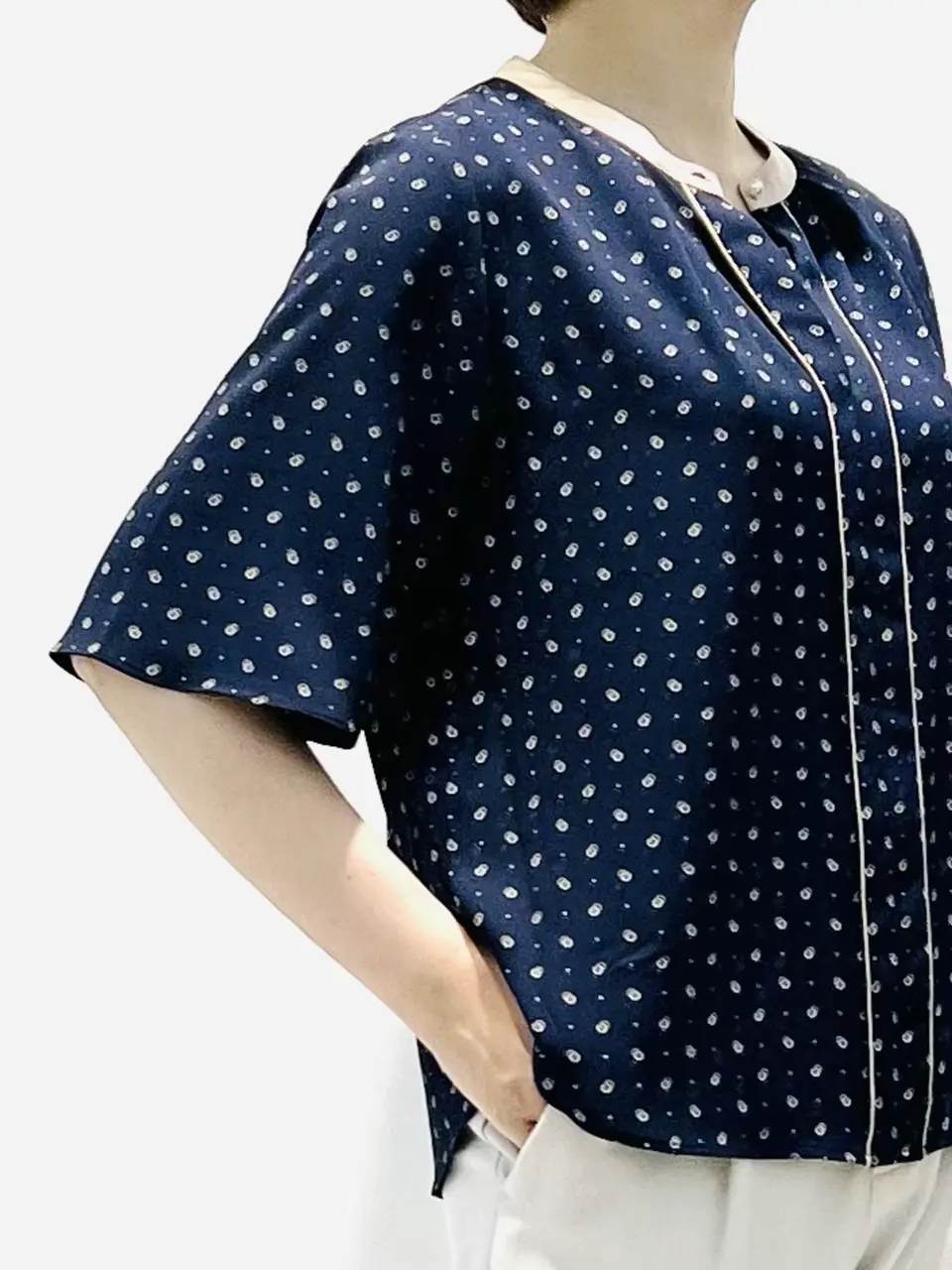 ANY SIS 岡本 コーディネート画像