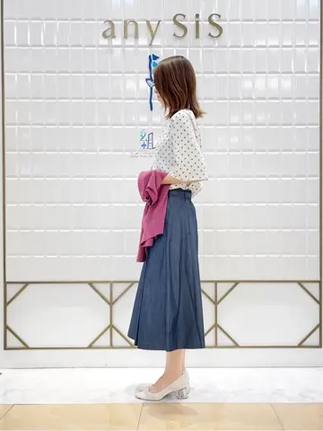ANY SIS 上田 コーディネート画像