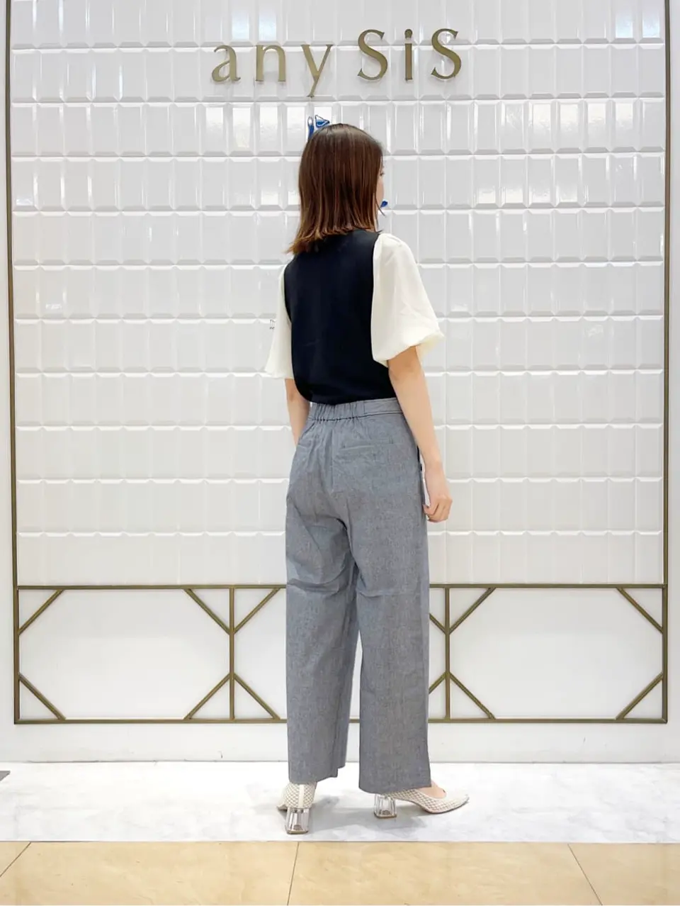 ANY SIS 上田 コーディネート画像