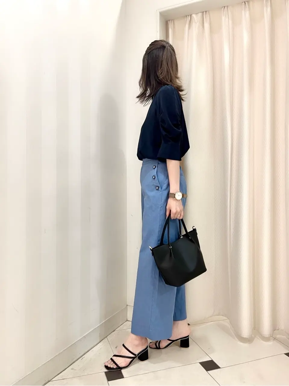 ANY SIS 金井 コーディネート画像