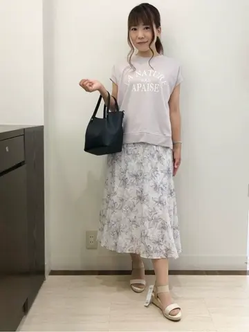 ANY SIS スタッフ コーディネート画像