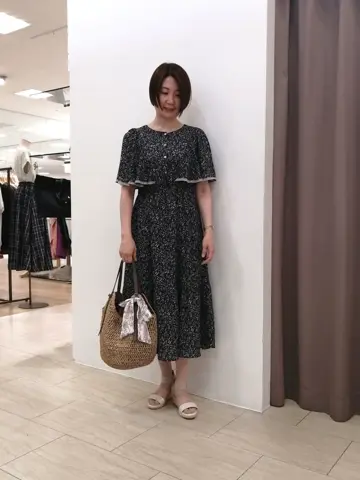 ANY SIS N コーディネート画像