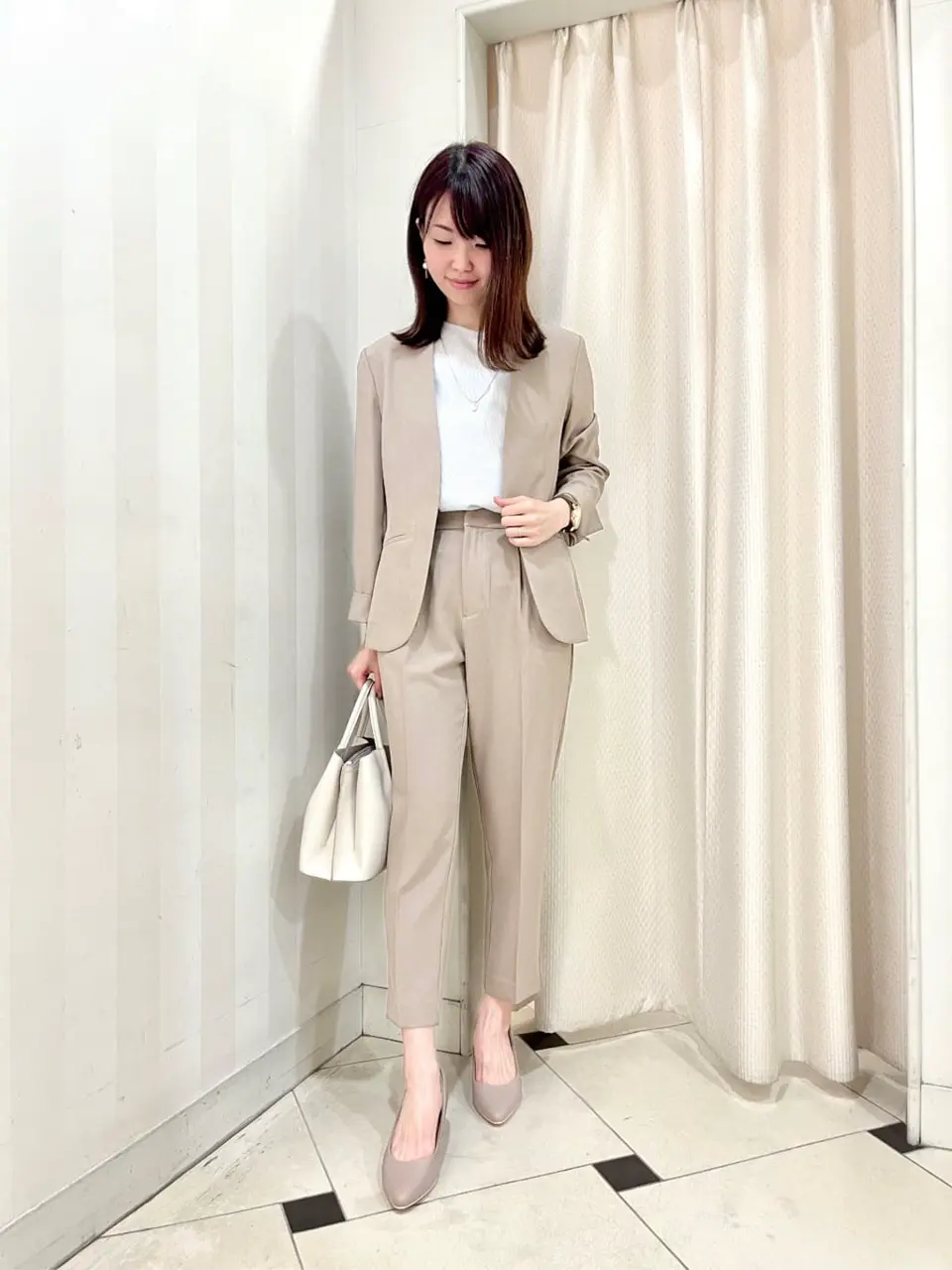 ANY SIS 金井 コーディネート画像