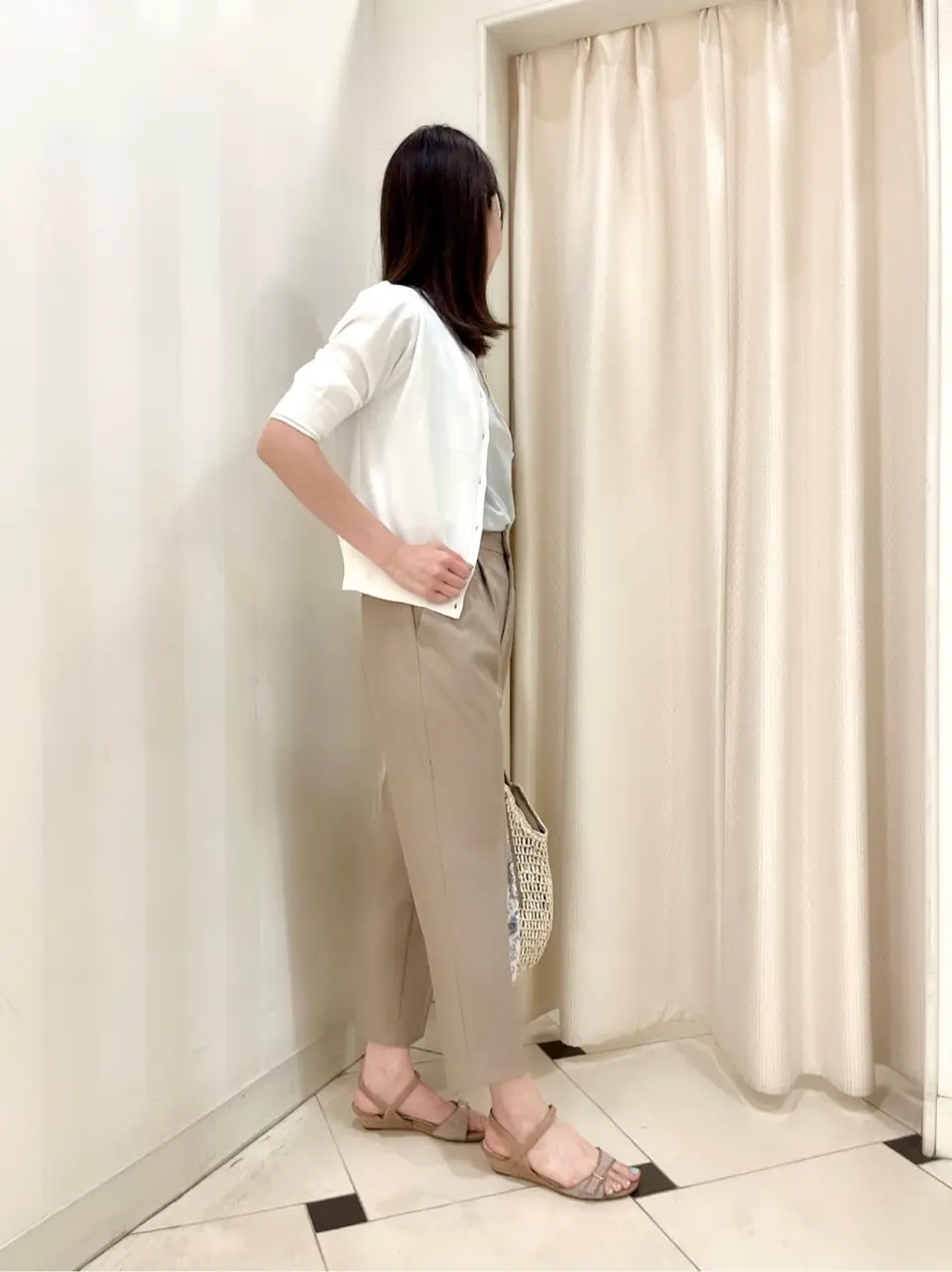 ANY SIS 金井 コーディネート画像