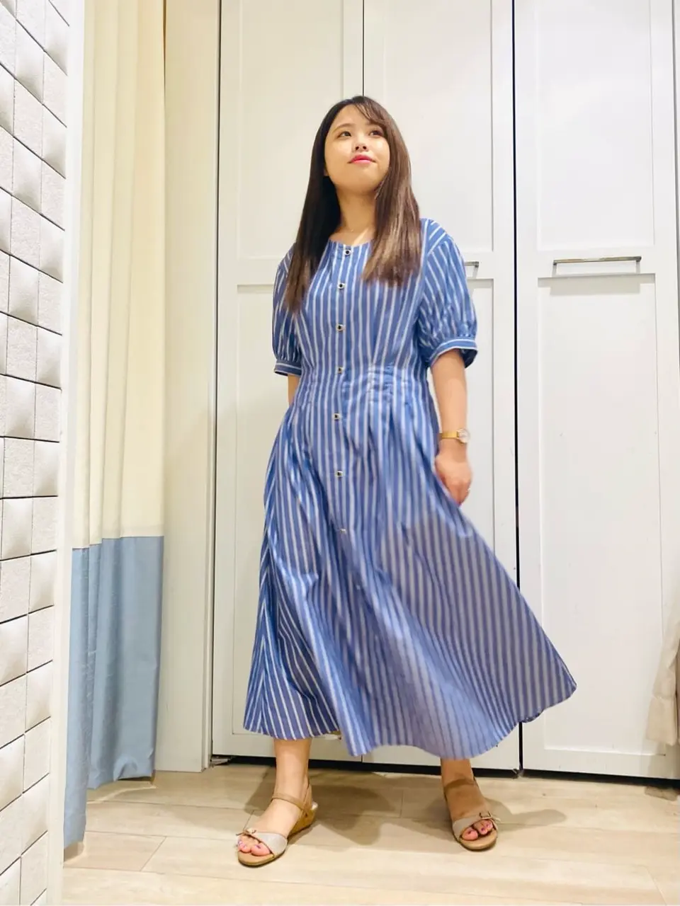 ANY SIS スタッフ コーディネート画像