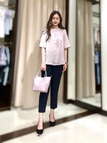 ANY SIS STAFF コーディネート画像