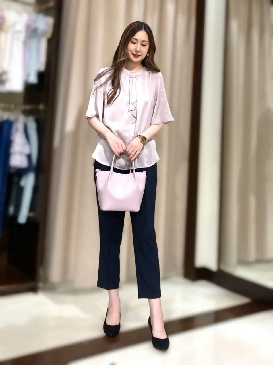 ANY SIS STAFF コーディネート画像