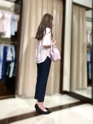 ANY SIS STAFF コーディネート画像