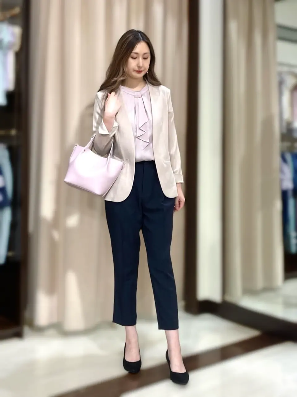 ANY SIS STAFF コーディネート画像