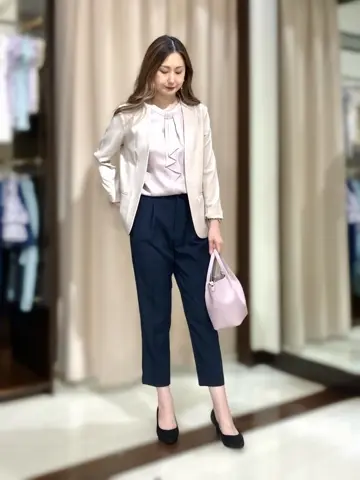 ANY SIS STAFF コーディネート画像