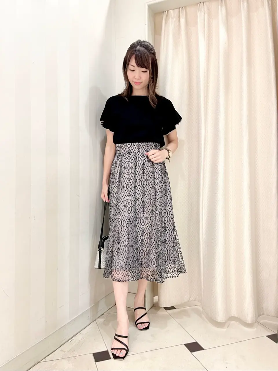 ANY SIS 金井 コーディネート画像