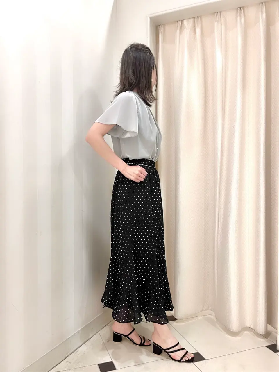 ANY SIS 金井 コーディネート画像