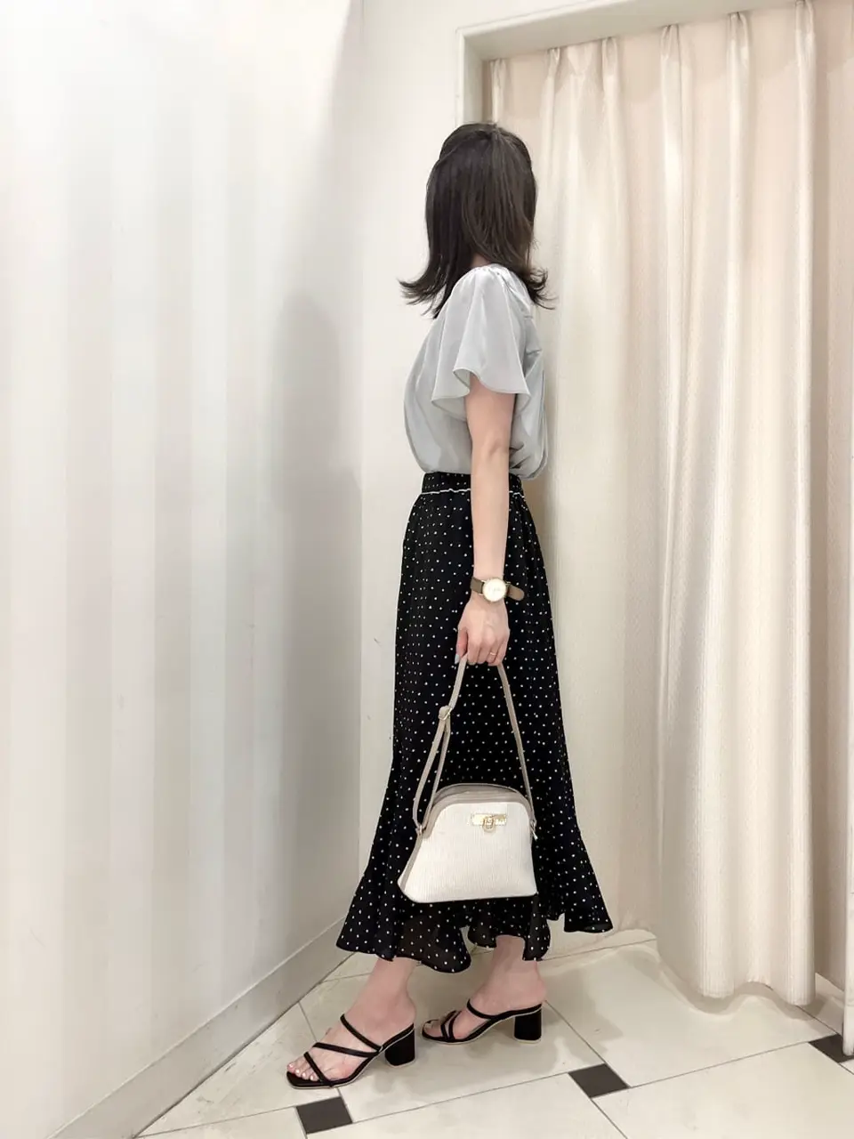 ANY SIS 金井 コーディネート画像