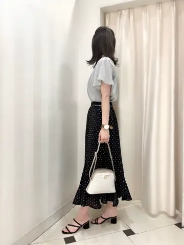 ANY SIS 金井 コーディネート画像