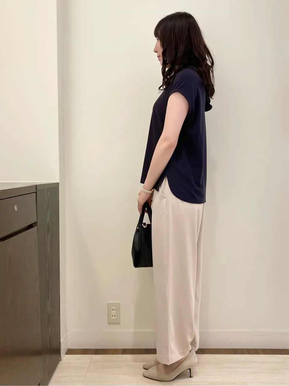 ANY SIS スタッフ コーディネート画像