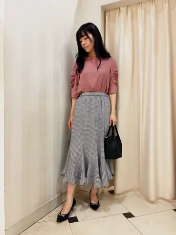 ANY SIS スタッフ コーディネート画像