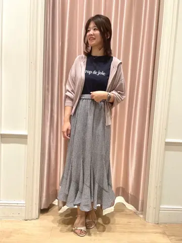 ANY SIS スタッフ コーディネート画像