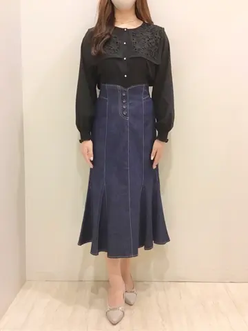 ANY SIS スタッフ コーディネート画像