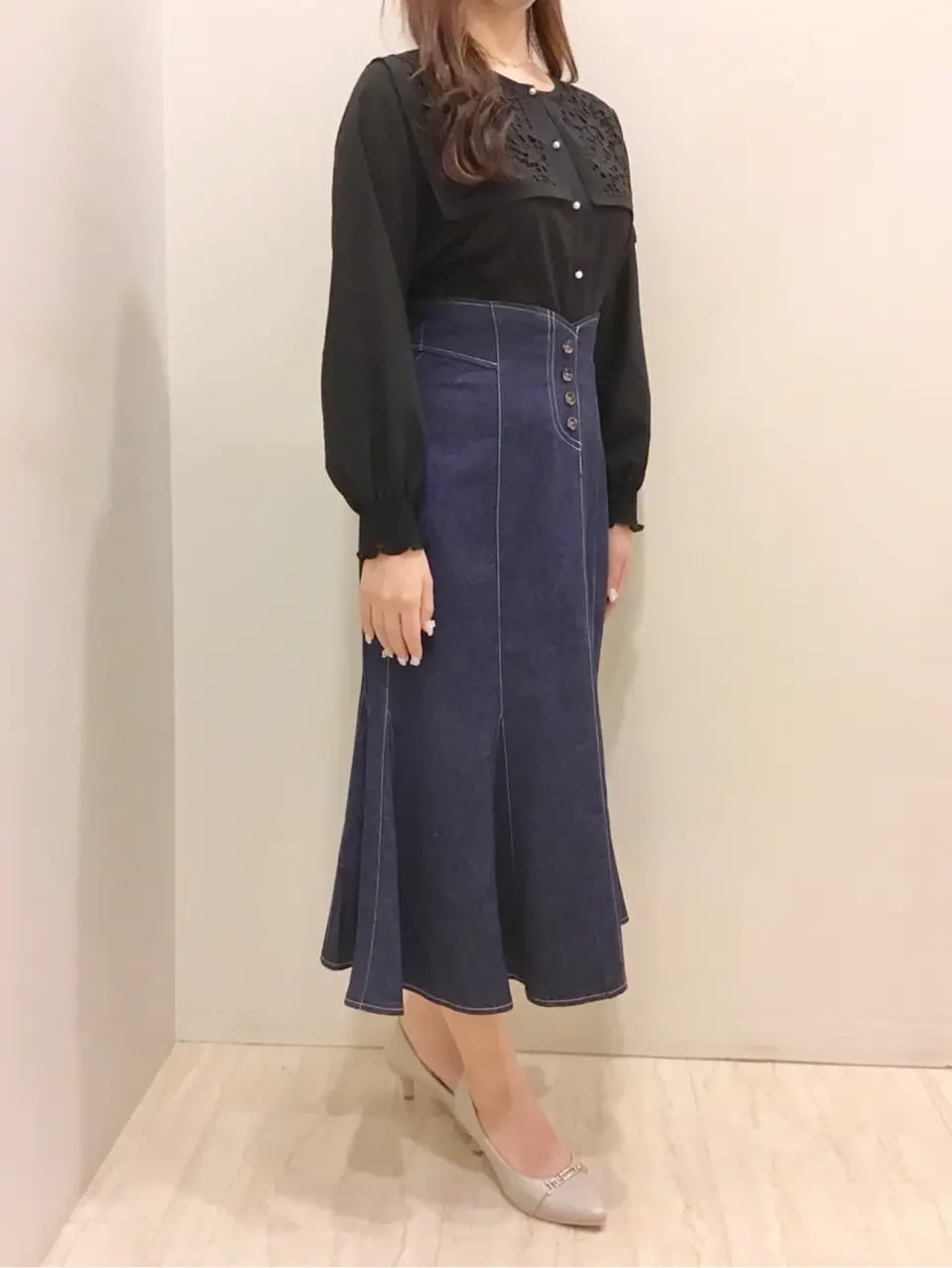 ANY SIS スタッフ コーディネート画像