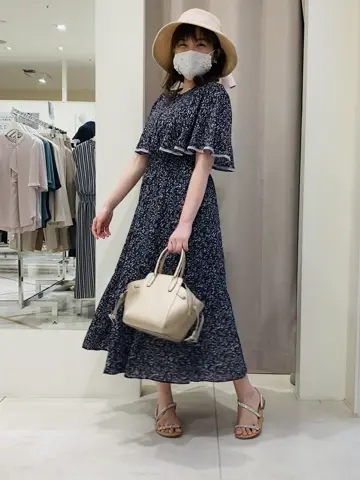 ANY SIS 川根　彩 コーディネート画像