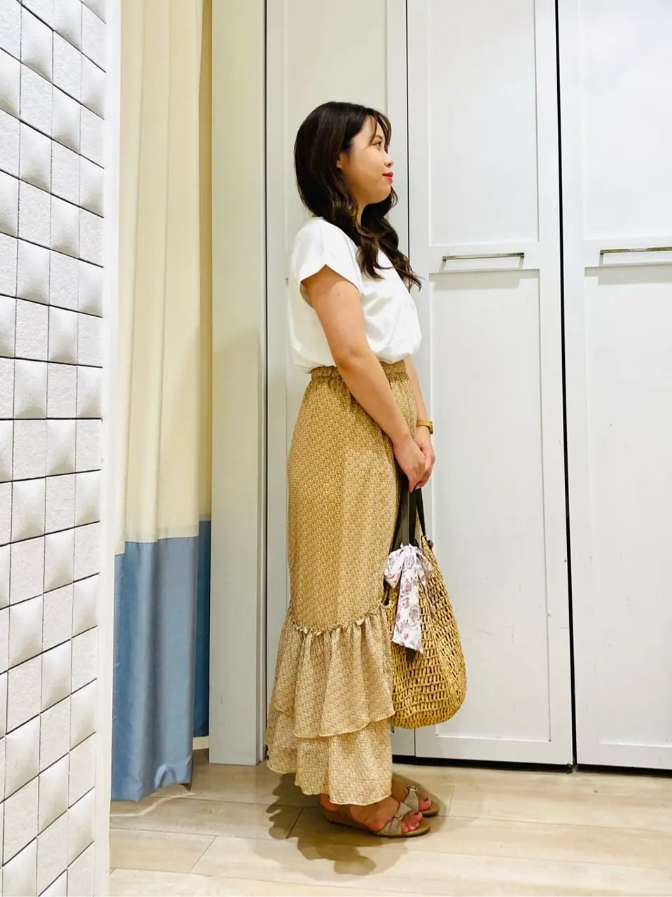 ANY SIS スタッフ コーディネート画像