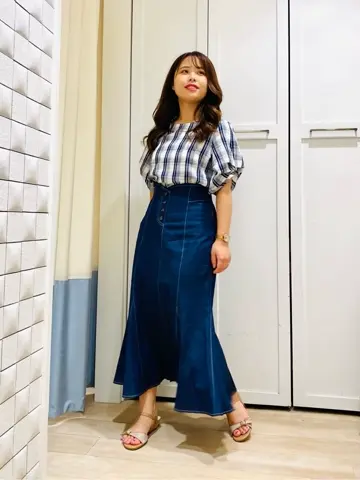 ANY SIS スタッフ コーディネート画像