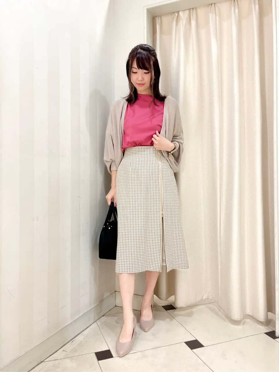  金井 コーディネート画像