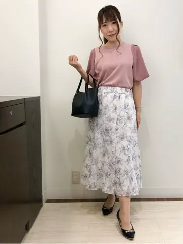 ANY SIS スタッフ コーディネート画像