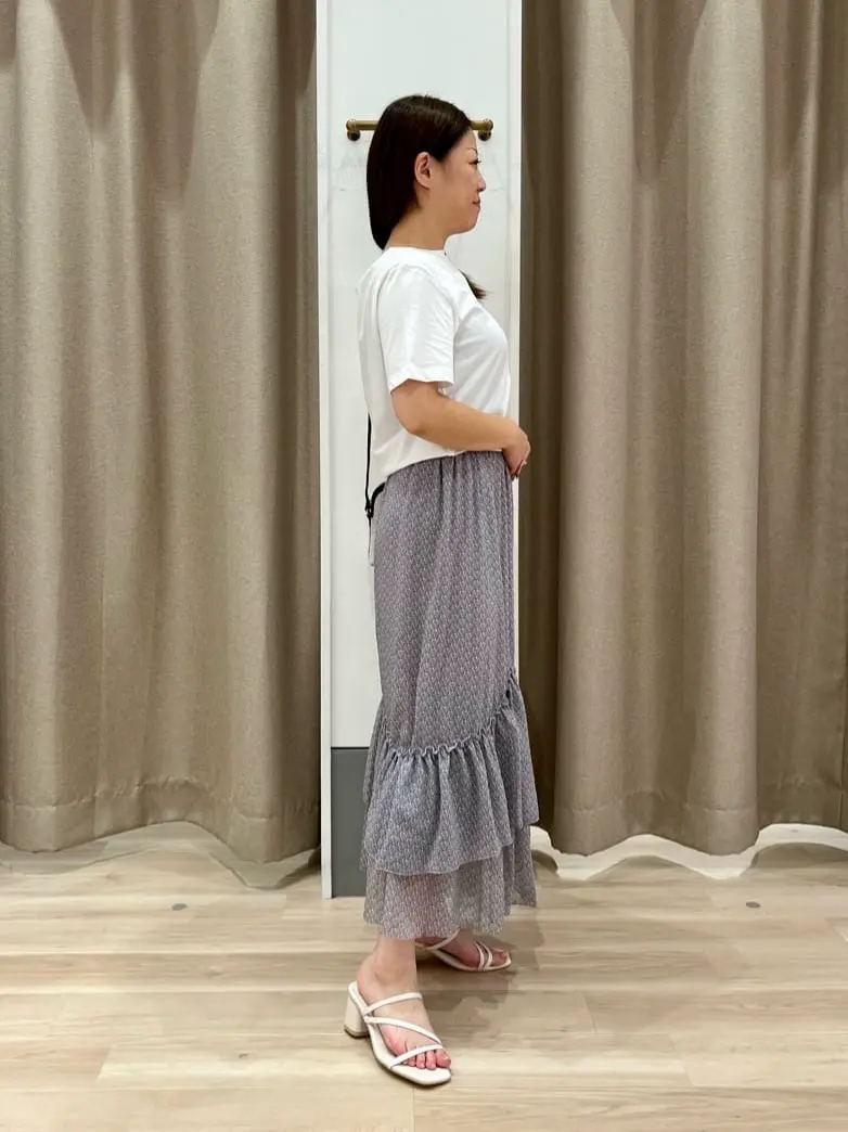 ANY SIS 瀬野 コーディネート画像