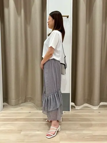 ANY SIS 瀬野 コーディネート画像