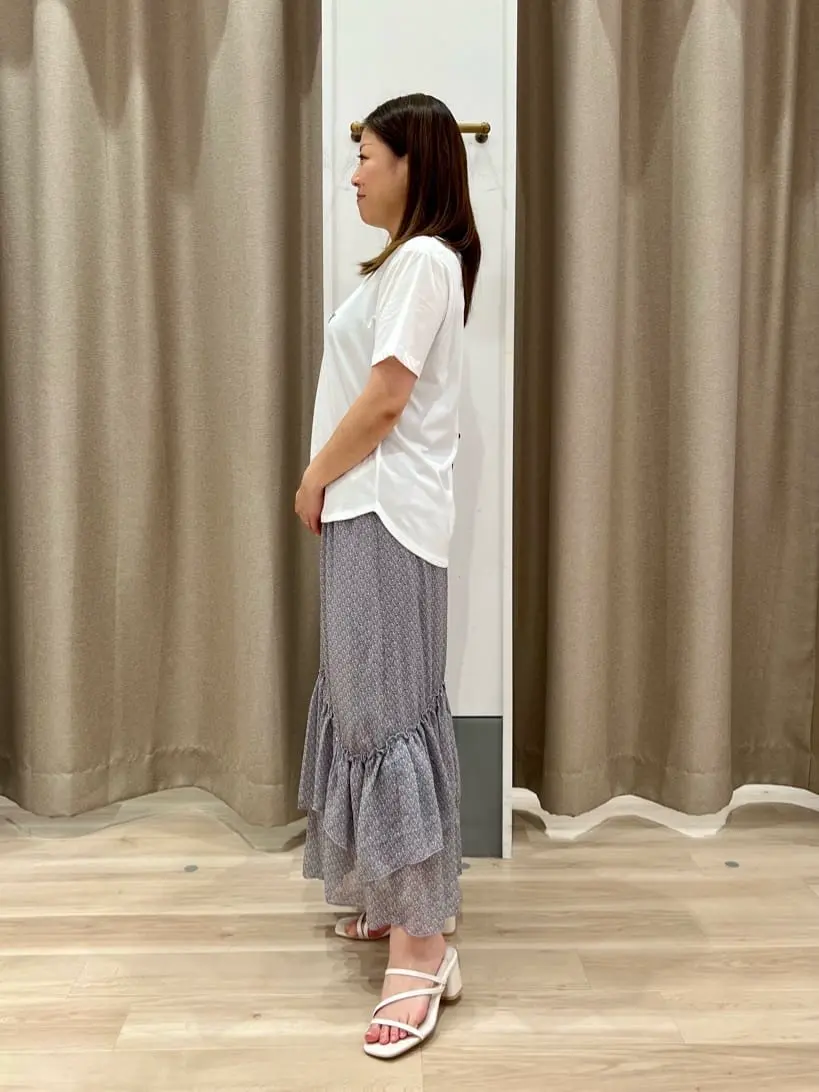 ANY SIS 瀬野 コーディネート画像