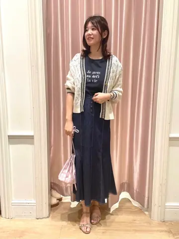 ANY SIS スタッフ コーディネート画像