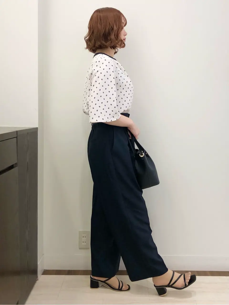 ANY SIS スタッフ コーディネート画像