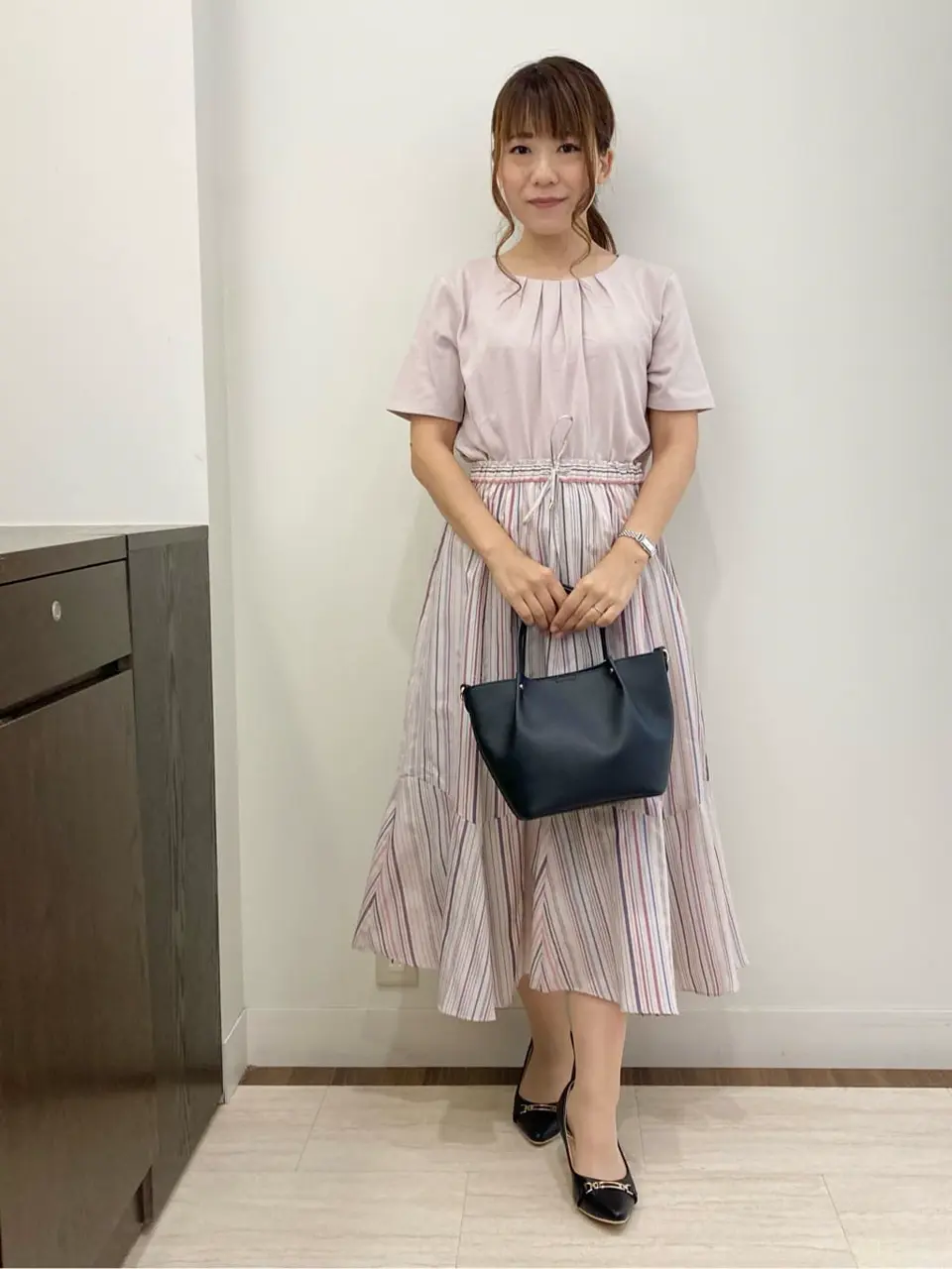 ANY SIS スタッフ コーディネート画像