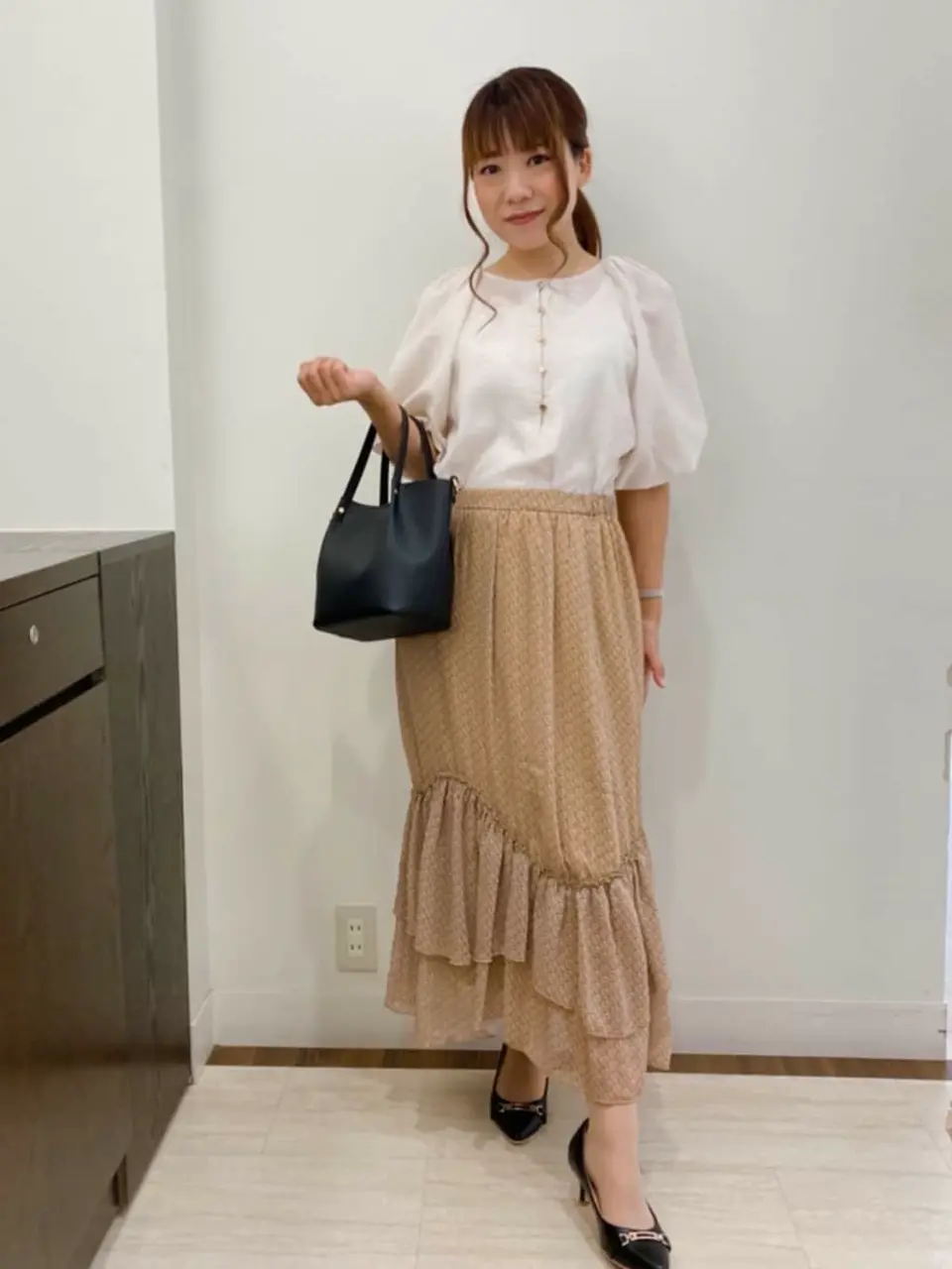 ANY SIS スタッフ コーディネート画像