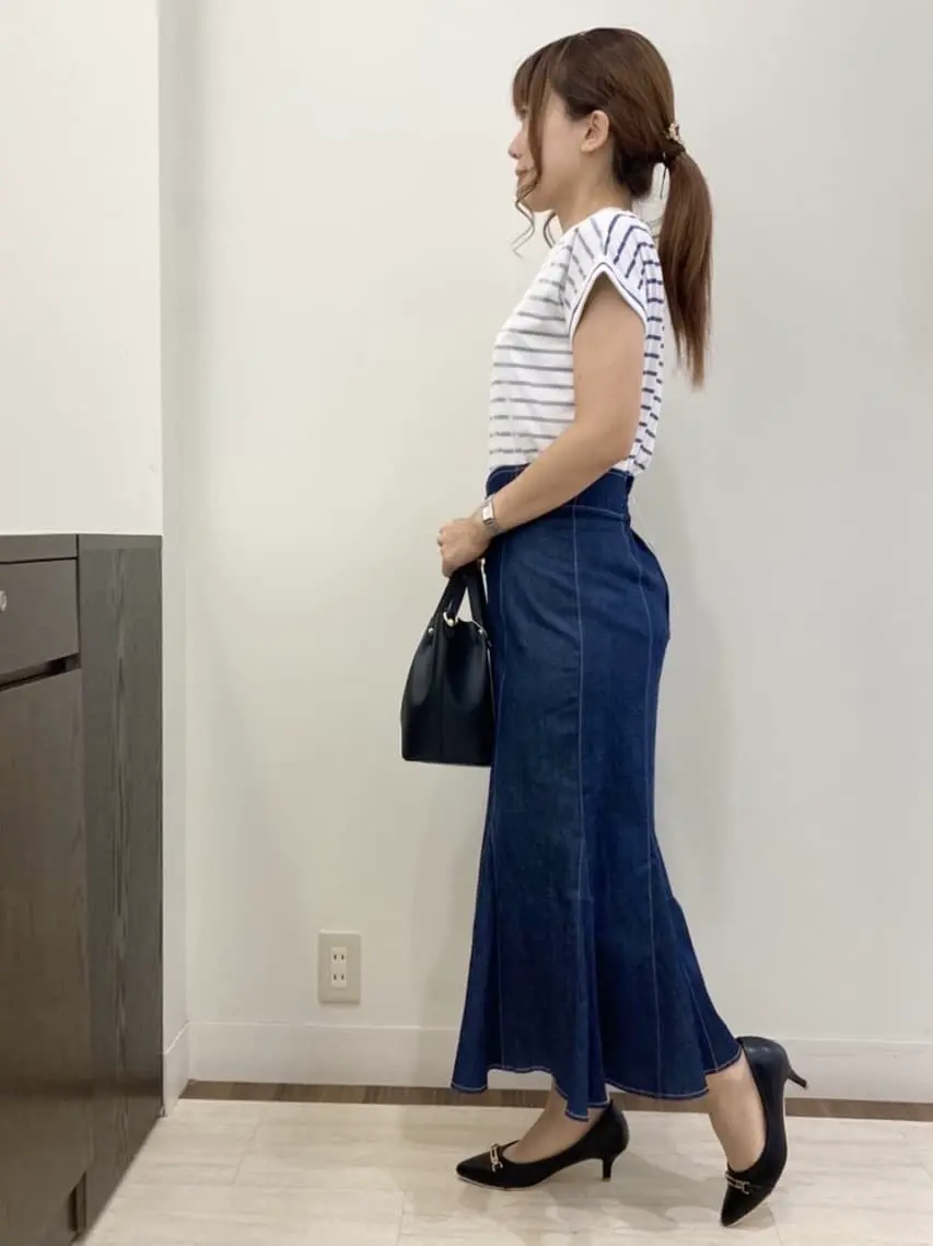 ANY SIS スタッフ コーディネート画像