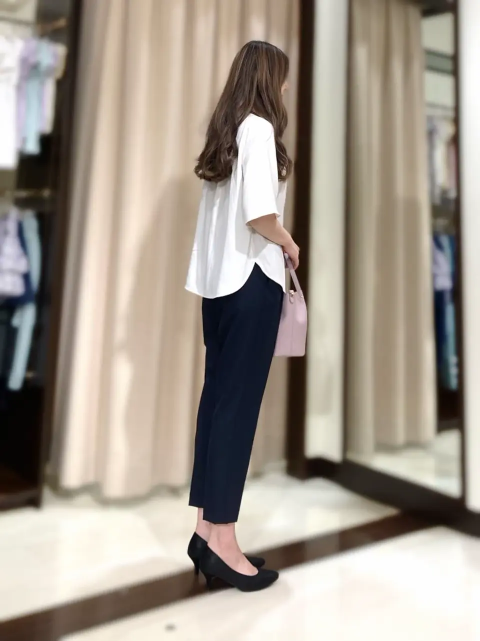 ANY SIS STAFF コーディネート画像