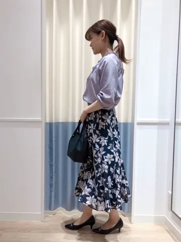 ANY SIS スタッフ コーディネート画像