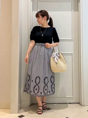 ANY SIS スタッフ コーディネート画像