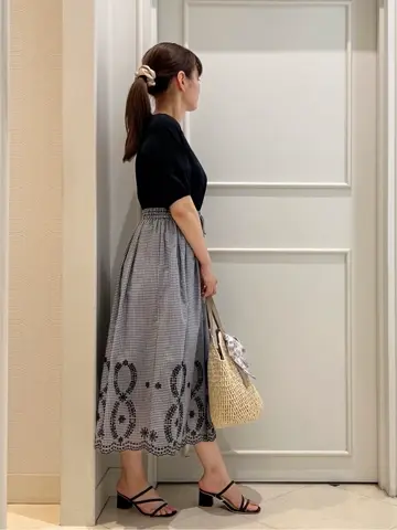 ANY SIS スタッフ コーディネート画像