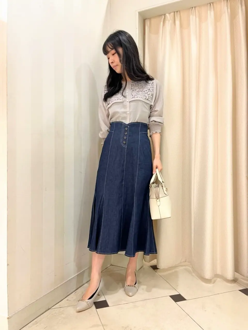 ANY SIS スタッフ コーディネート画像