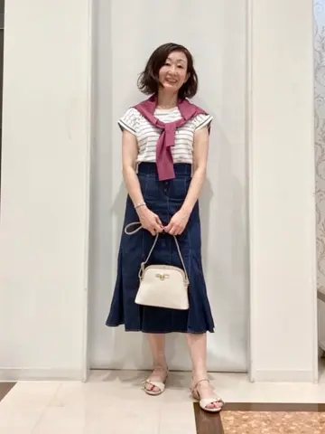 ANY SIS スタッフ コーディネート画像