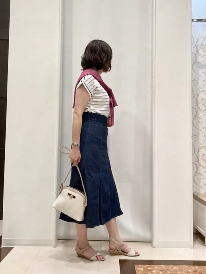 ANY SIS スタッフ コーディネート画像