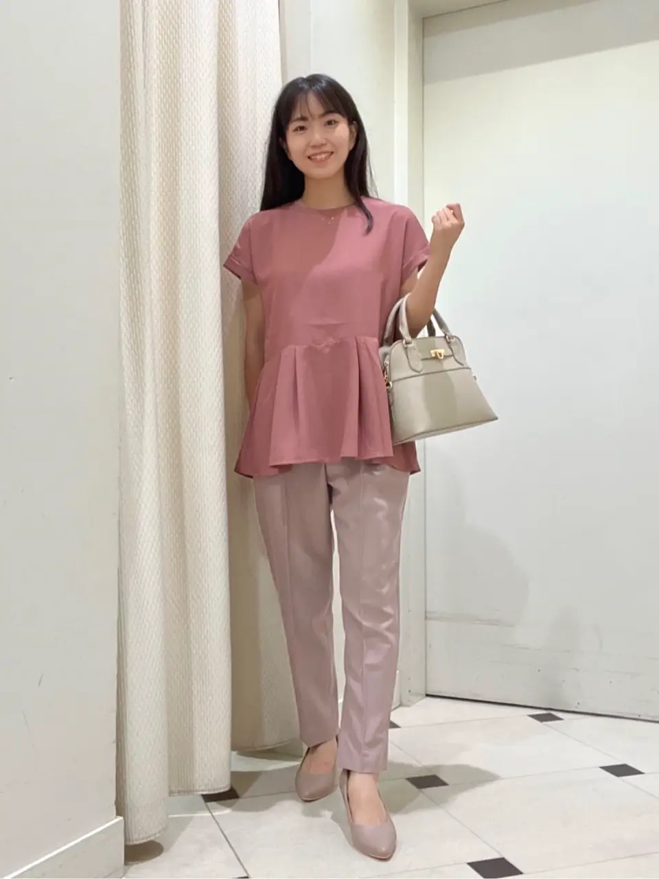  スタッフ コーディネート画像