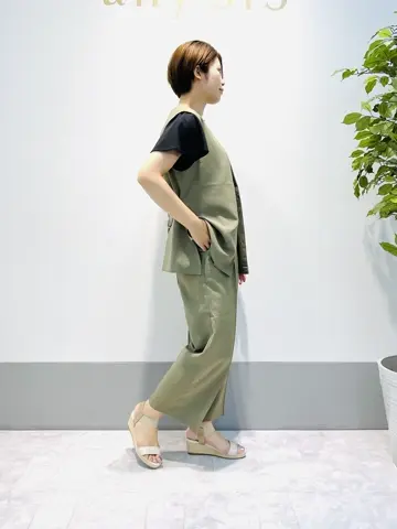 ANY SIS 岡本 コーディネート画像