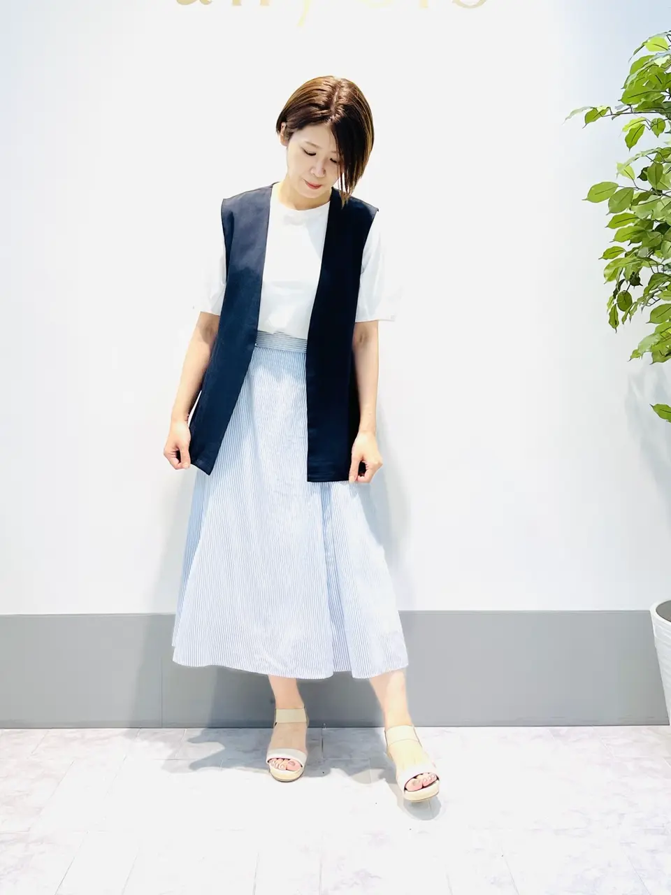 ANY SIS 岡本 コーディネート画像