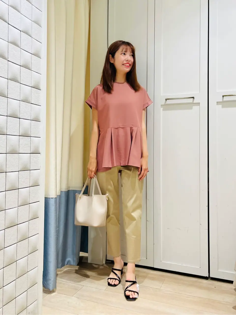  スタッフ コーディネート画像